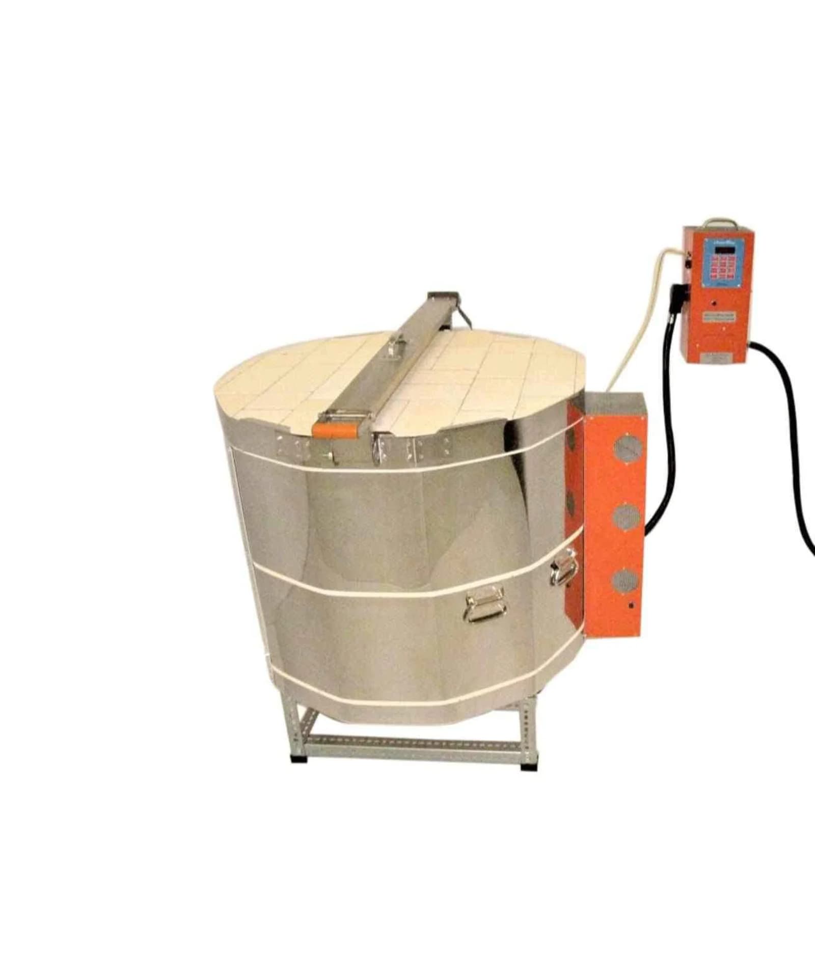 Jen-Ken Kilns Mega Coil 2822 3" kiln closed